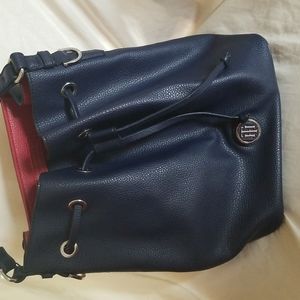 Tommy Hilfiger Leather Bucket Handbag